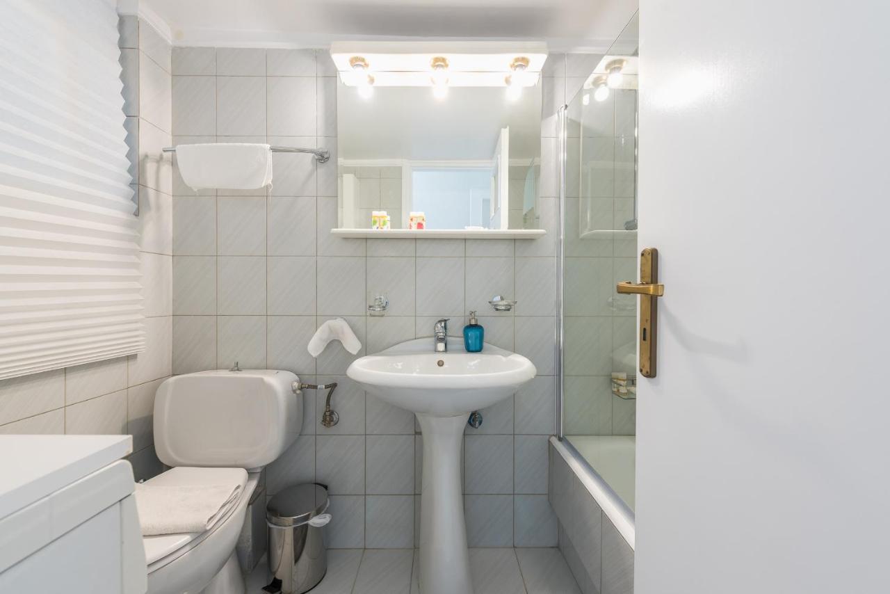 Cozy And Fresh Apt Close To Metro Atenas Exterior foto